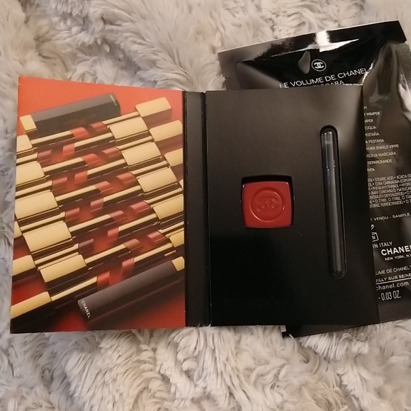 Chanel Sampler Set - Picture 3 of 5